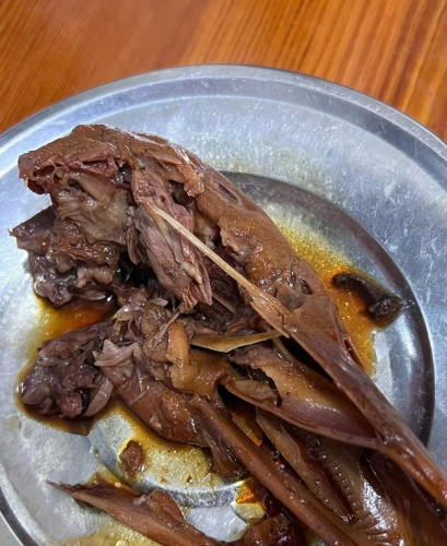 一口气能吃五个的衢州辣鸭头,好吃到让人停不下来呀!(图3) 一口气能吃五个的衢州辣鸭头,好吃到让人停不下来呀!(图3)