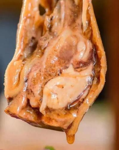 一口气能吃五个的衢州辣鸭头,好吃到让人停不下来呀!(图6) 一口气能吃五个的衢州辣鸭头,好吃到让人停不下来呀!(图6)