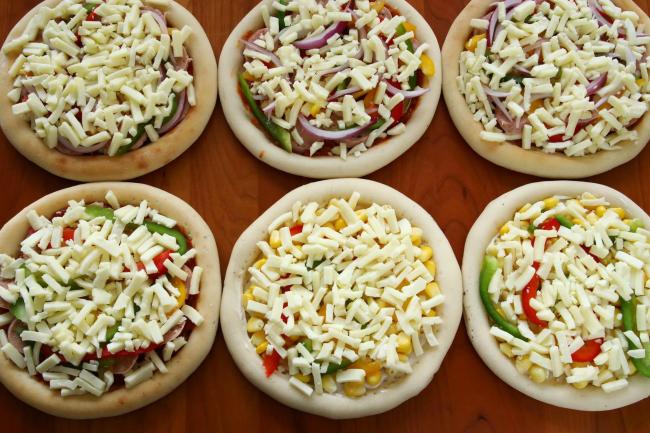 在家自制懒人披萨,超级好吃又方便!