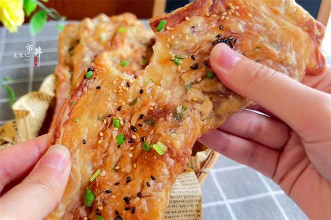 夹肉的“油条”,简单香脆早餐吃过瘾(图4) 夹肉的“油条”,简单香脆早餐吃过瘾(图4)