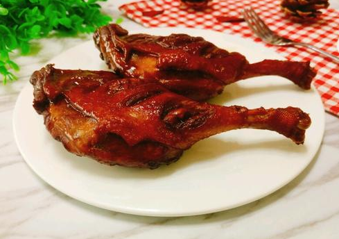 衢州鸭头加盟费是多少_衢州鸭头官网公布(图2) image.png