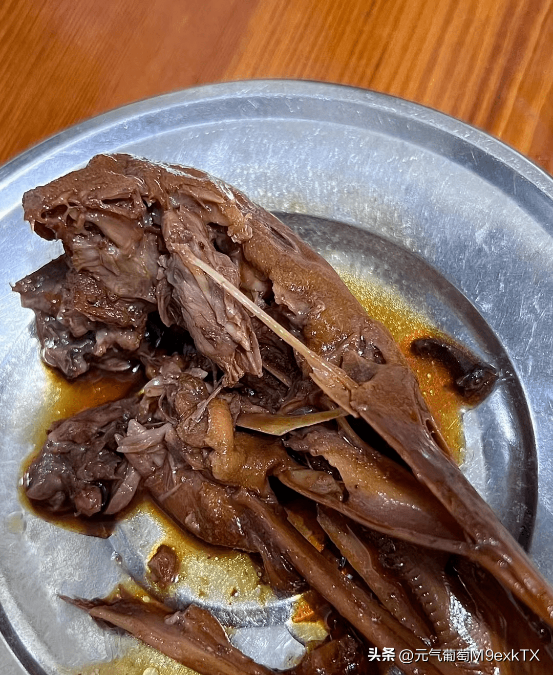 一口气能吃五个的衢州辣鸭头,好吃到让人停不下来呀!(图4) 一口气能吃五个的衢州辣鸭头,好吃到让人停不下来呀!(图4)