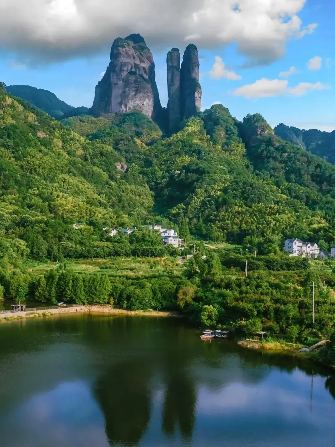 它是江浙沪最没存在感的城市,景区更是免费,出名的却只有鸭头!(图3) 它是江浙沪最没存在感的城市,景区更是免费,出名的却只有鸭头!(图3)