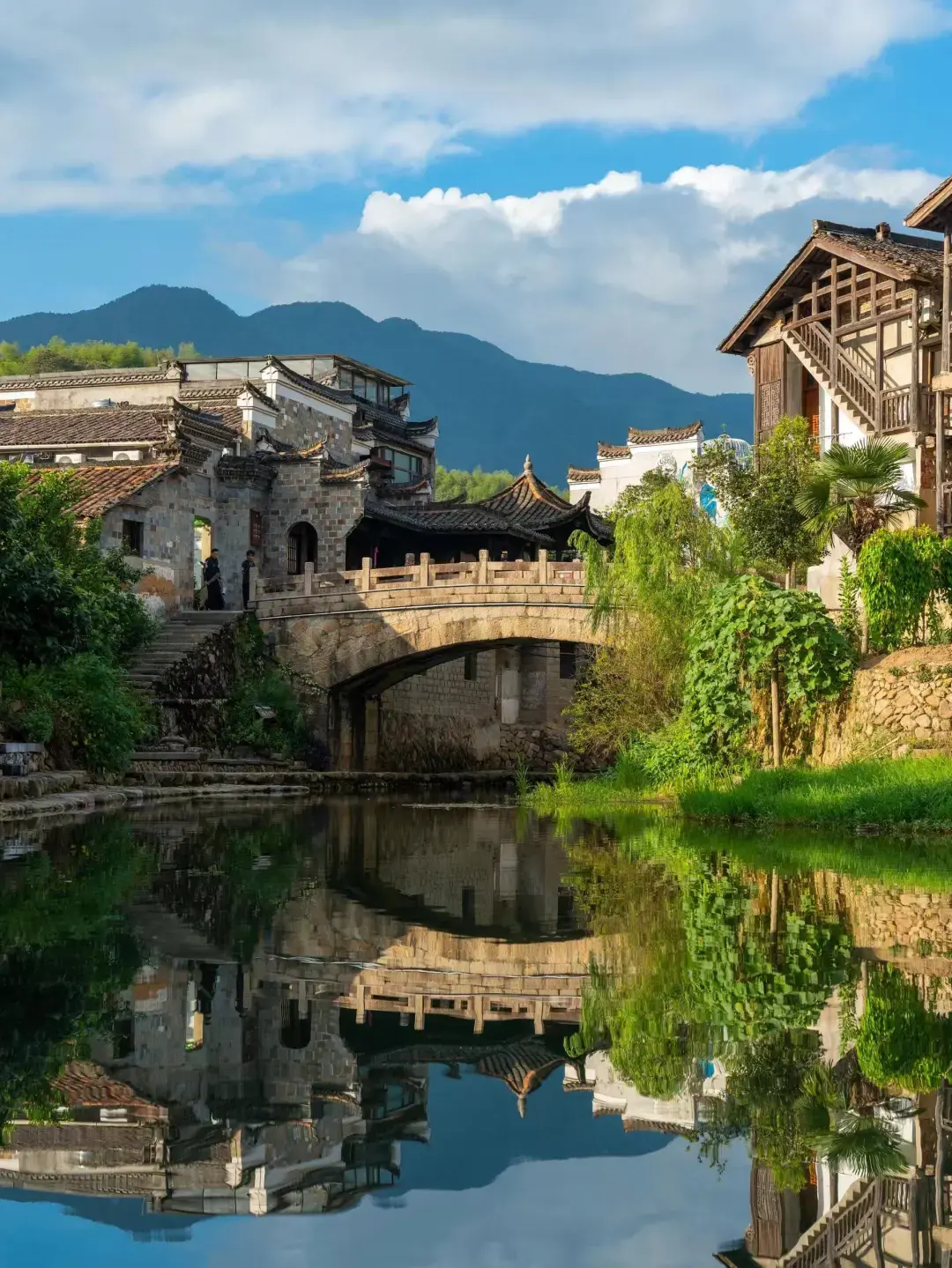 它是江浙沪最没存在感的城市,景区更是免费,出名的却只有鸭头!(图2) 它是江浙沪最没存在感的城市,景区更是免费,出名的却只有鸭头!(图2)